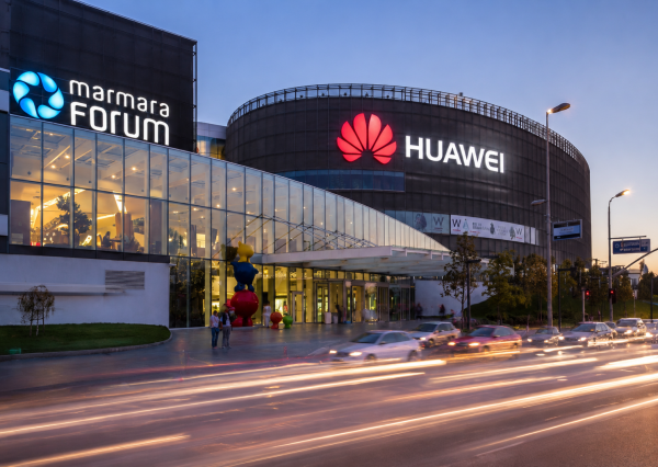 Huawei Marmara Forum AVM deneyim mağazası Huawei Marmara Forum AVM deneyim mağazası
