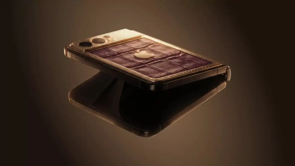 Katlanabilir iPhone Ultra İçin Caviar'dan 1 Milyon Rublelik Lüks Koleksiyon Katlanabilir iPhone Ultra İçin Caviar'dan 1 Milyon Rublelik Lüks Koleksiyon