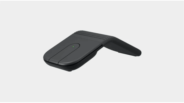 Logitech Mobi Fold İnceleme: Katlanabilir Tasarımı Mobil Çalışmayı Gerçekten Kolaylaştırıyor Mu?